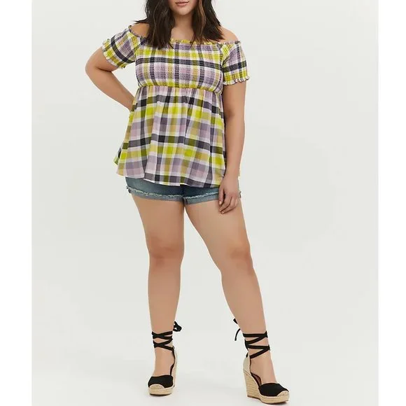 TORRID Plaid Peplum Babydoll Gauze Smocked Off-Shoulder Top NWT Size 1 - Picture 2 of 5